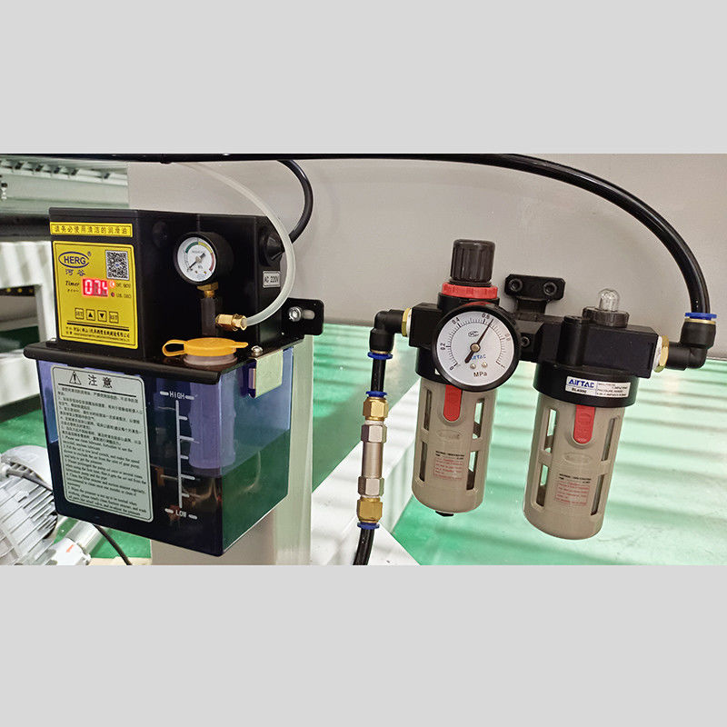 SD-2600 เครื่องเจาะแผ่นแอคริลิกแท็บเล็ตความละเอียดสูง เครื่องเจาะแผ่นแอคริลิก เครื่องเจาะอัตโนมัติ Pom,Pet,Pa,Nylon,Peek Cutting Plc Machine